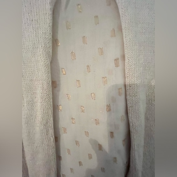 Lucky Brand sweater. - Picture 3 of 6